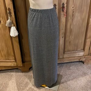 Suer Soft Maxi Skirt